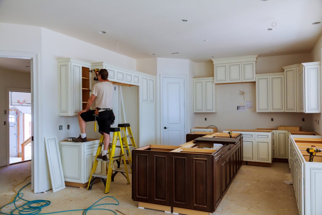 Kitchen Renovations, Remodeling and Design with Custom Cabinetry